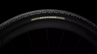 【幕張 Selections】グラベルタイヤの決定版！世界一のレースで使用率No.1を誇る「PATHFINDER TLR」