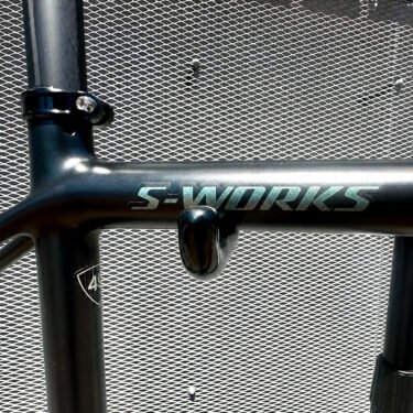 【在庫車のご案内】「AETHOS 2 FRAMESET」49サイズ