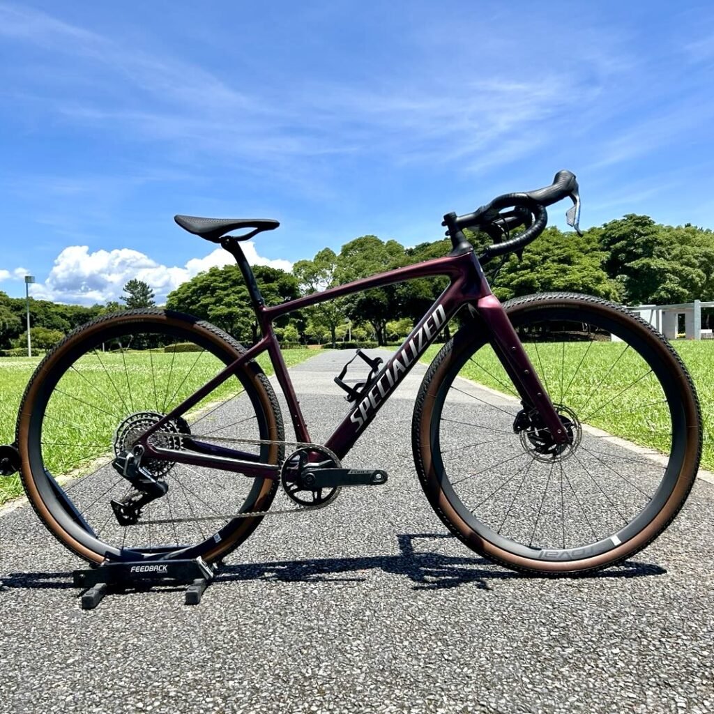 店頭試乗車販売】メーカー完売の人気グラベルロード2台を特別価格で
