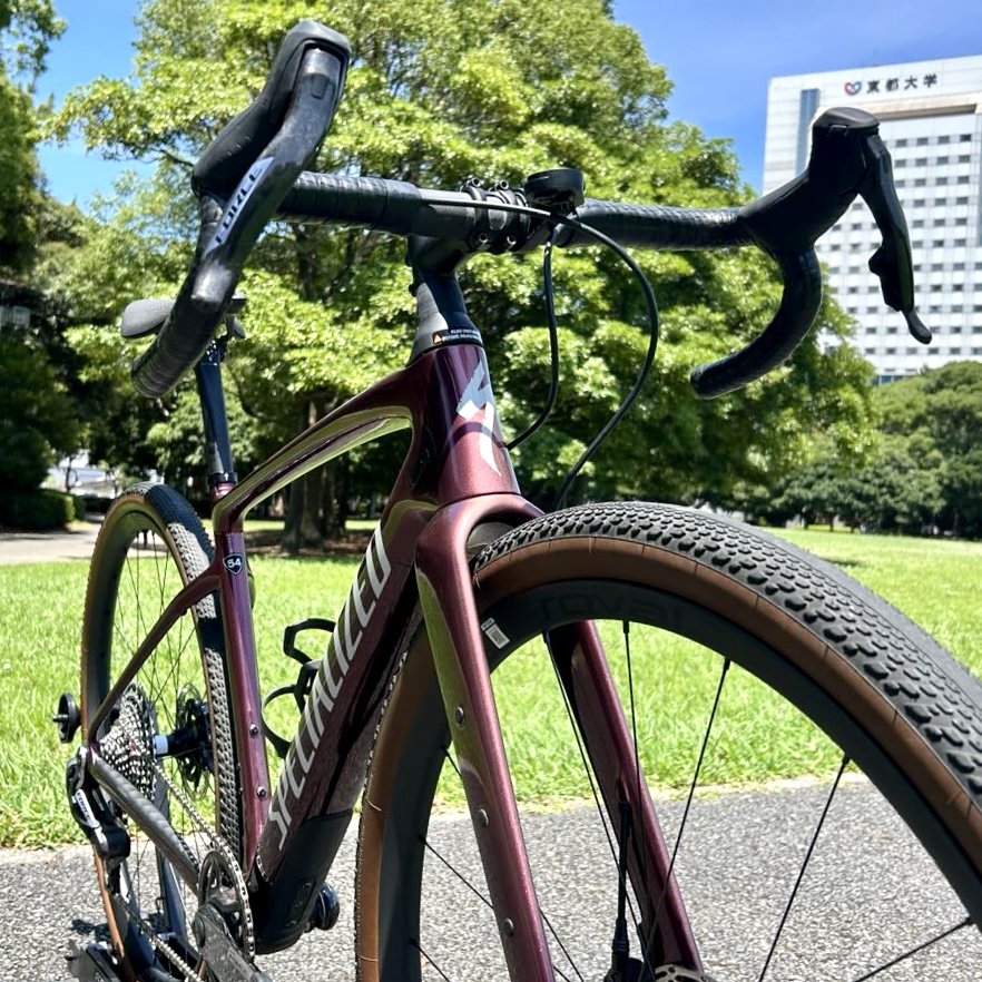 店頭試乗車販売】メーカー完売の人気グラベルロード2台を特別価格で