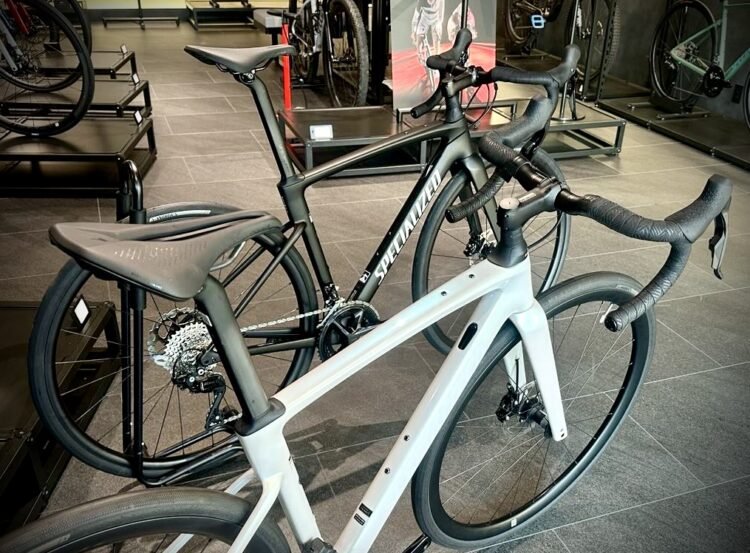 【即納車】メーカー完売の大人気モデル「Roubaix SL8」が幕張に入荷！ 今だけの特別仕様＆限定価格でご案内