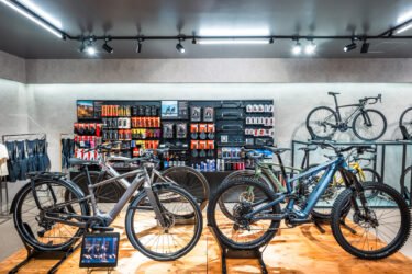 2/1（日）の営業時間変更のお知らせ