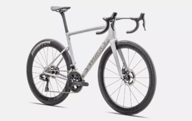 S-WORKS TARMAC SL8の新色試乗車をご用意しました！