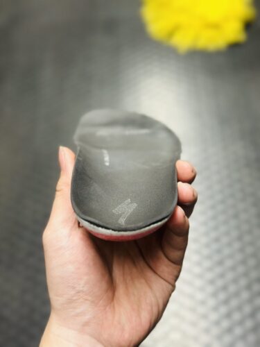 インソールを変える理由、カスタムフットベッドにするメリット