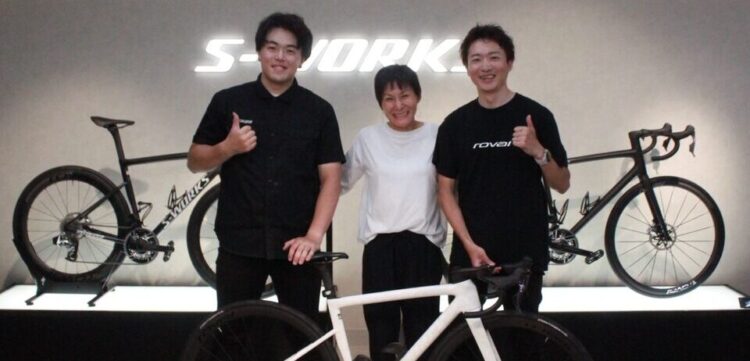 井出樹里選手のTarmac SL8をメンテナンスさせていただきました