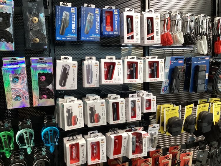 キャットアイのライト、結局どれがいい？定番モデルを徹底比較！