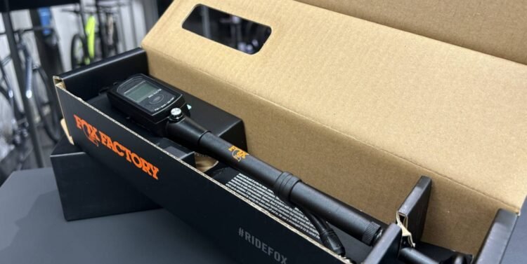 MTBのサスペンションポンプは必要？ 空気圧調整で走りが変わる理由を解説
