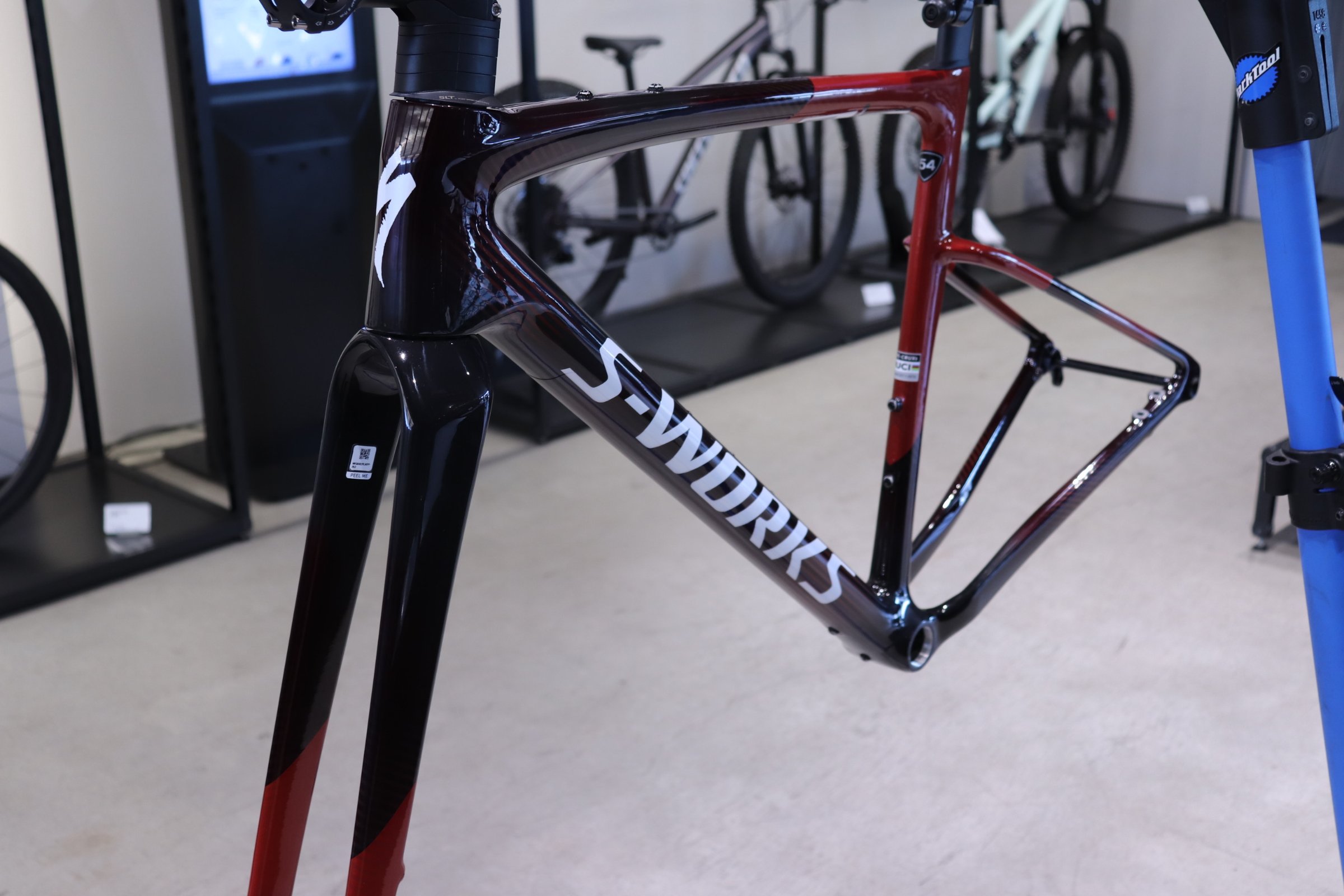S-WORKS CRUX 5 FRAMESET 在庫あります｜54サイズ展示中｜実車ご覧
