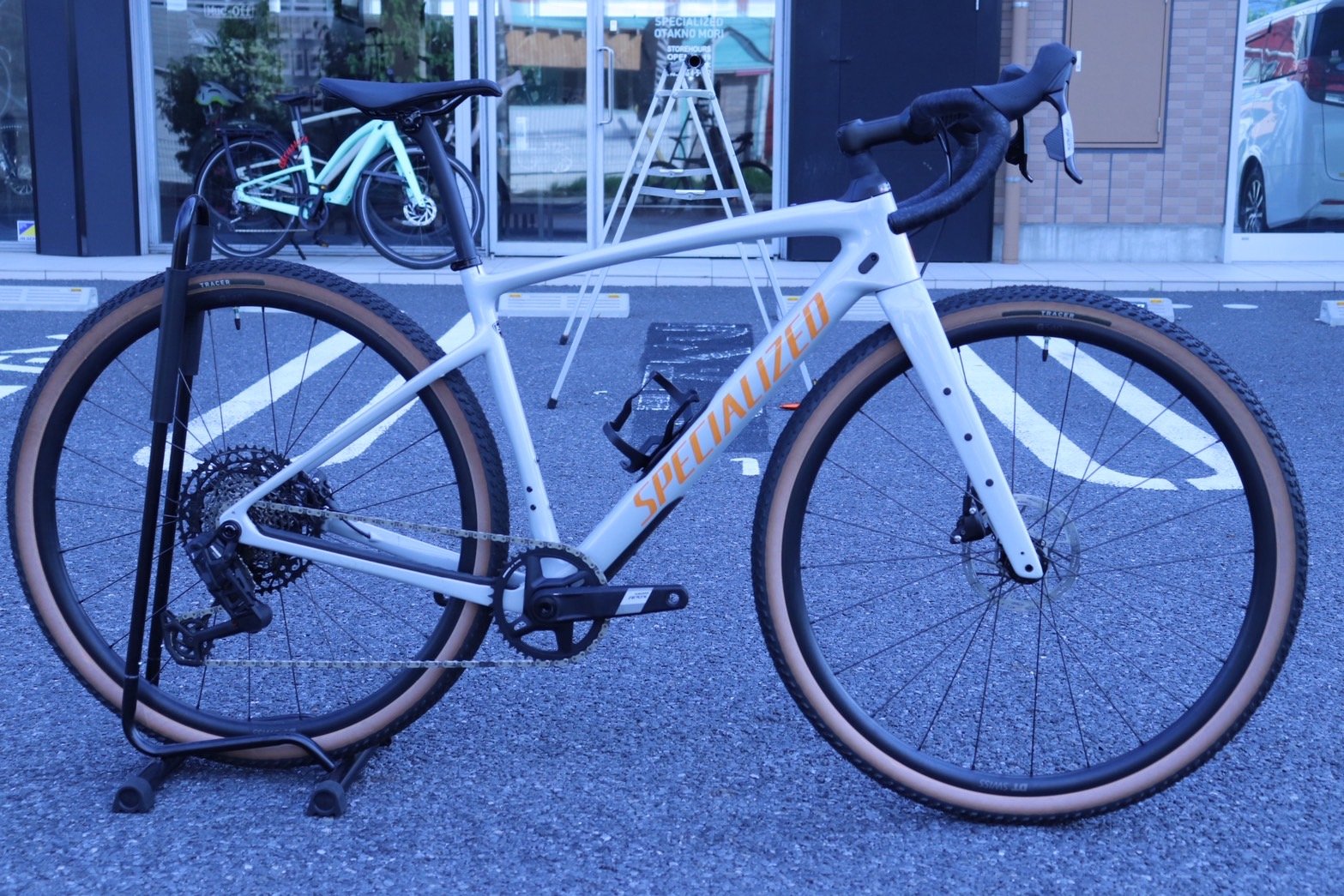 DIVERGE 4 COMP 試乗車あります｜54サイズ ドロマイトメタリック