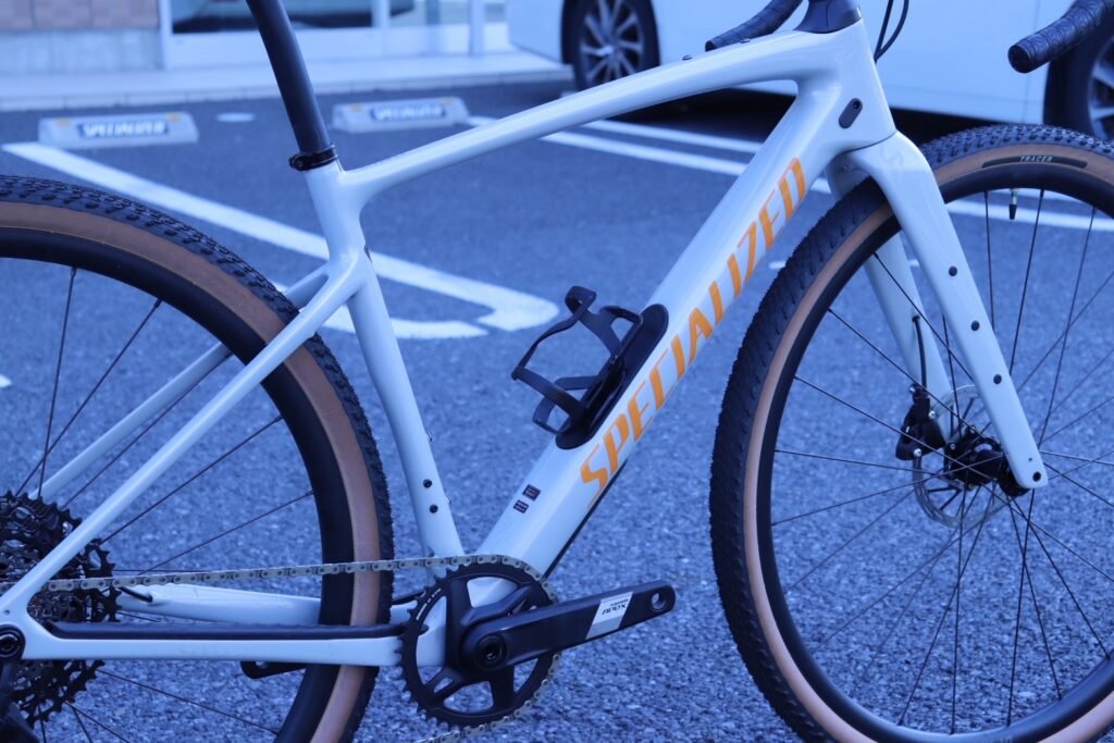 DIVERGE 4 COMP 試乗車あります｜54サイズ ドロマイトメタリック