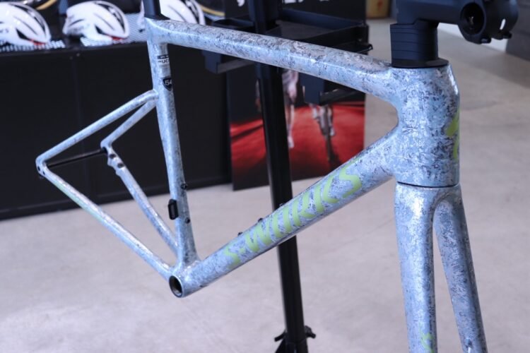 S-WORKS TARMAC SL8を、自分だけの一台へ。｜おおたかの森店 特別オリジナルビルド