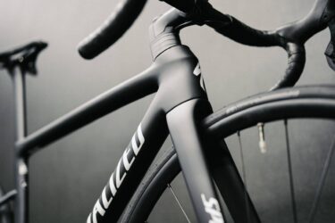 TARMAC SL8 COMPにおすすめなアイテム3選