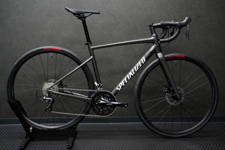 最高峰アルミロードの完成形「ALLEZ」！当日納車も可能です。