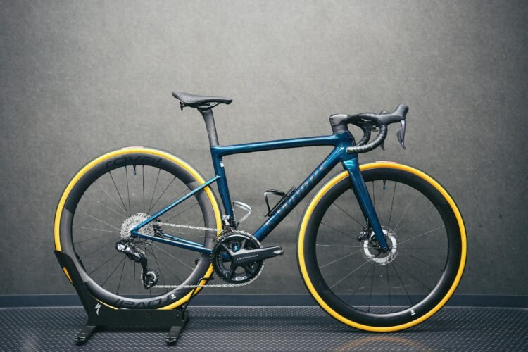 S-WORKS TARMAC SL8のフレームセットに乗せ換えを行いました！