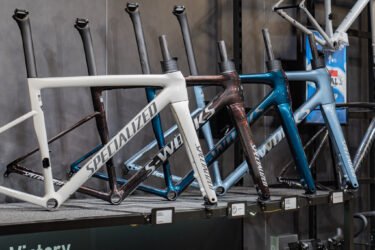 2025年カラーのTarmac SL8 Framesetをご紹介