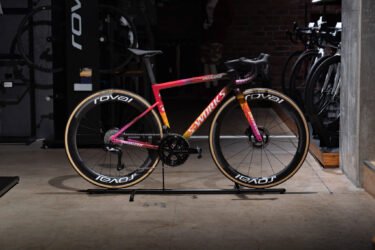 【ご納車紹介】勝利を支える機材選び ｜S-Works Tarmac SL8 Team Frameset: SD Worx – Protime