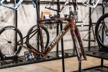 Build PackageにS-Works Roubaix SL8が追加
