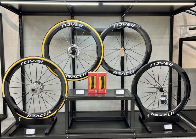 新型ROVALホイール　試乗できます！