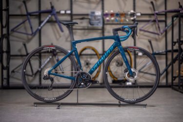 Tarmac SL7 × 105 Di2 スペシャライズド住之江 限定完成車を組み立てました