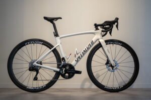 Roubaix」の検索結果｜Specialized Store | スペシャライズドストア